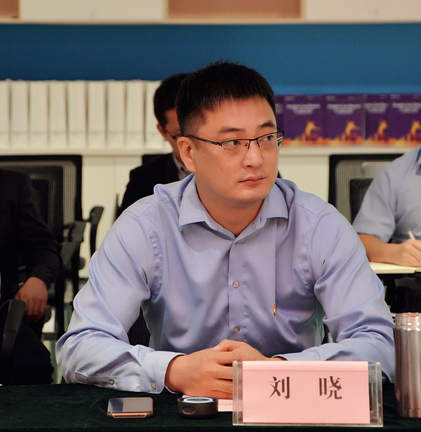 劉總_副本.jpg 劉總_副本.jpg